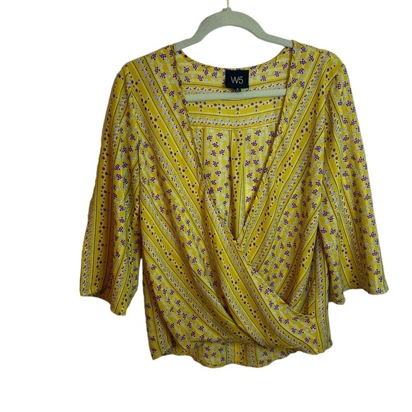W5 FLORAL WRAP BLOUSE - Picture 1 of 4